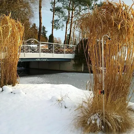 Zajazd An Der Elsterbruecke Berlin