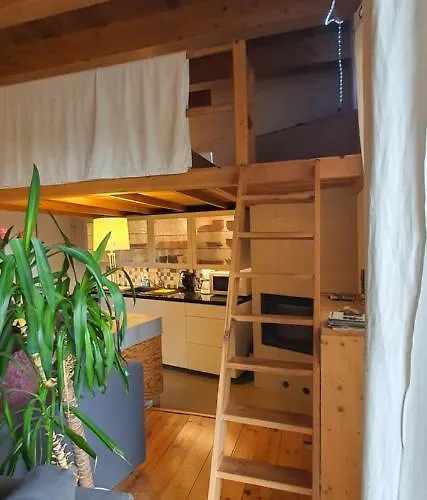 An Der Elsterbruecke برلين