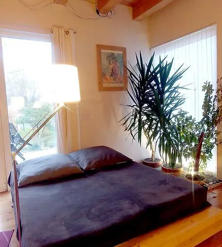 An Der Elsterbruecke برلين