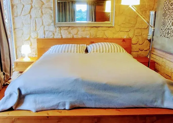 Fogadó An Der Elsterbruecke *