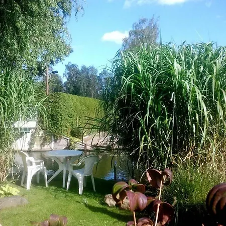 An Der Elsterbruecke Locanda Berlino