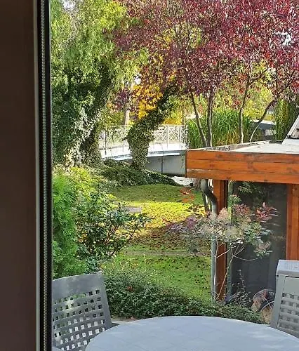 An Der Elsterbruecke * ベルリン