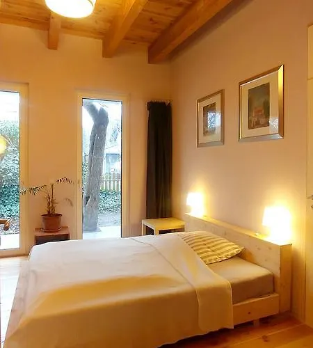 An Der Elsterbruecke イン ベルリン